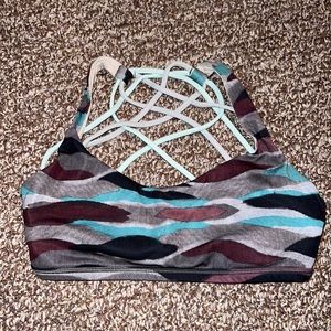Lululemon sports bra